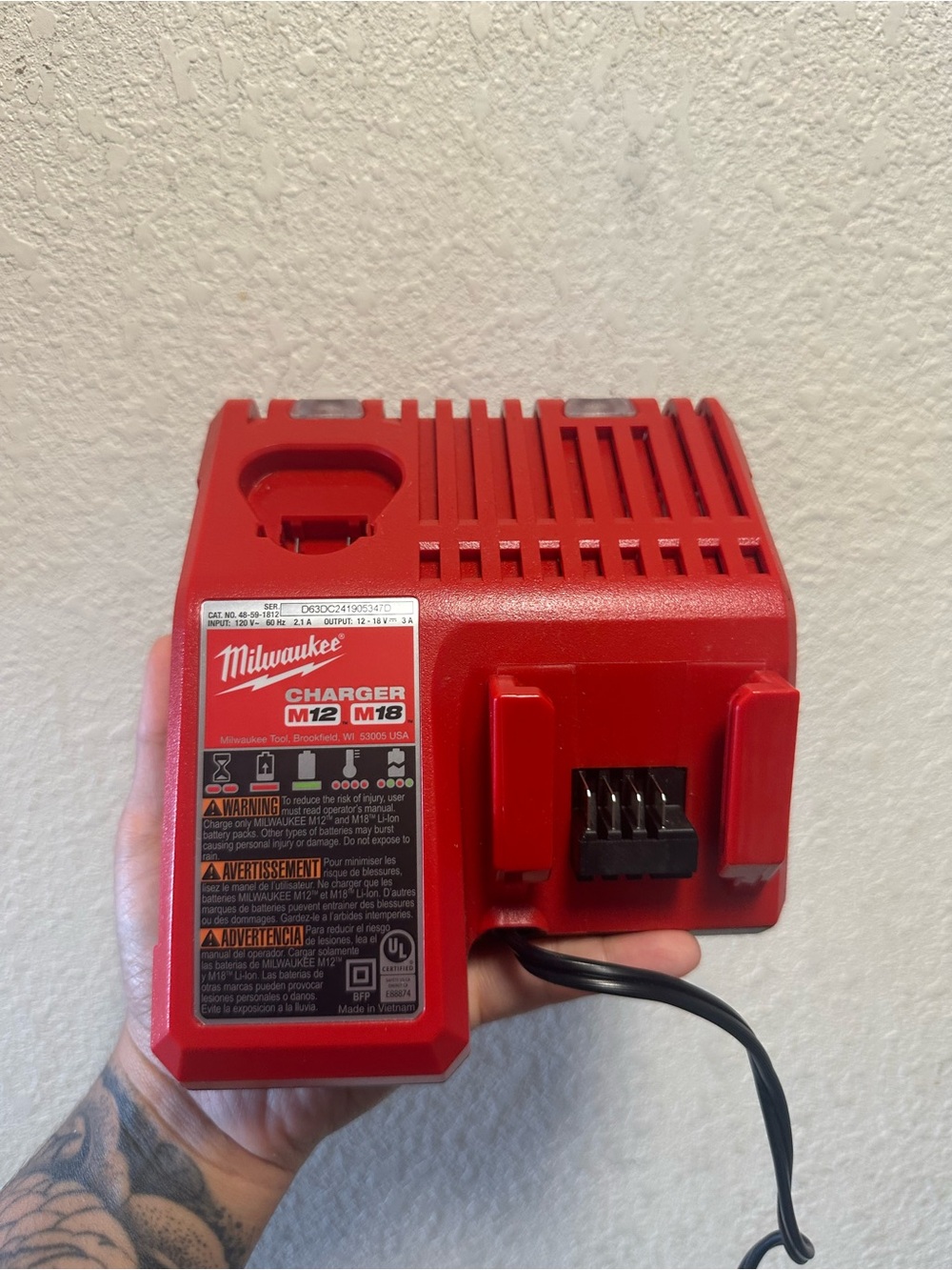Milwaukee M12 M18 Battery Charger - Red